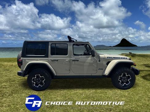 Used 2022 Jeep Wrangler Unlimited Rubicon 4xe w/ Steel Bumper Group AWD/4WD image 9