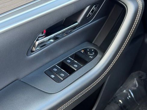 New 2026 MAZDA CX-90 Plug-In Hybrid w/ Preferred AWD/4WD image 34