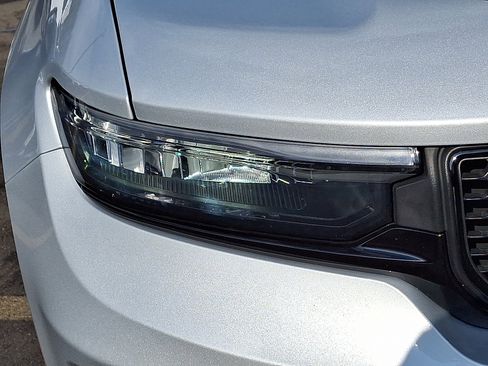 Certified 2023 Jeep Grand Cherokee Trailhawk w/ Luxury Tech Group III image 9