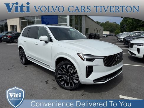 New 2026 Volvo XC90 T8 Plus image 1