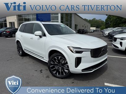 New 2026 Volvo XC90 T8 Plus