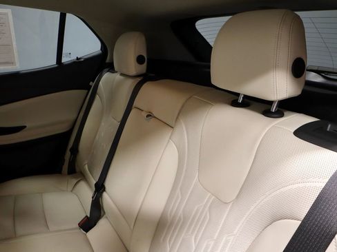 Used 2024 Buick Encore GX Avenir w/ Avenir Technology Package image 22