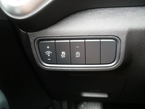Certified 2025 Kia Soul LX w/ LX Technology Package FWD image 26
