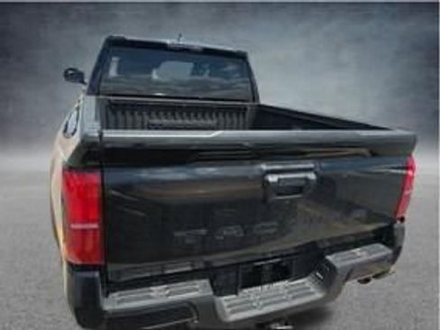 Used 2024 Toyota Tacoma TRD Sport RWD image 10