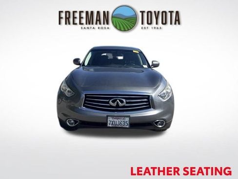 Used 2016 INFINITI QX70 2WD image 3