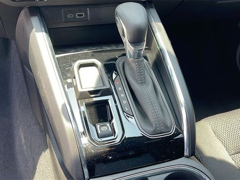 New 2025 GMC Canyon Elevation w/ Convenience Package image 20