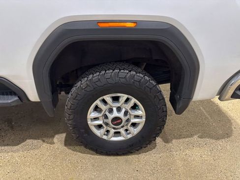 Used 2024 GMC Sierra 2500 Pro AWD/4WD image 28