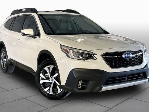 Used 2022 Subaru Outback Limited AWD/4WD image 2