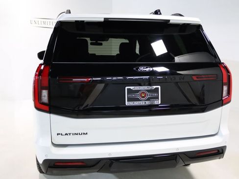 Used 2025 Ford Expedition Platinum w/ Stealth Performance Package AWD/4WD image 26
