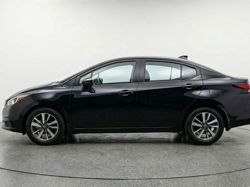 Used 2025 Nissan Versa SV FWD image 5