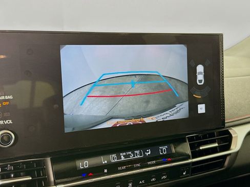 Certified 2025 Toyota Sienna XSE image 15