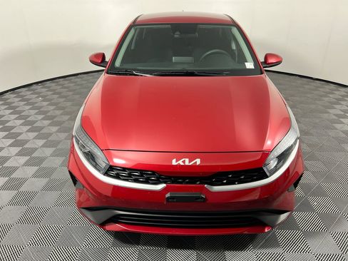 Certified 2023 Kia Forte LXS FWD image 8