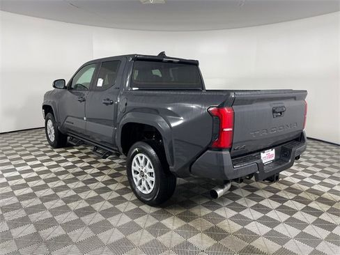 New 2025 Toyota Tacoma SR5 image 5