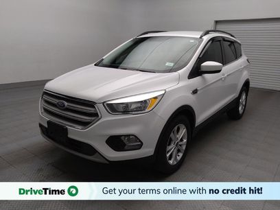 Used 2018 Ford Escape SE w/ SE Sync 3 Package