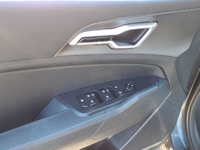 Used 2023 Kia Sportage LX AWD/4WD image 11