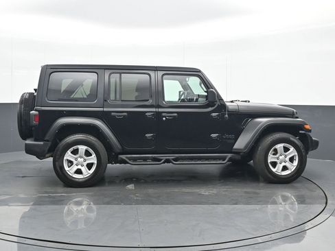 Used 2021 Jeep Wrangler Unlimited Sport image 7