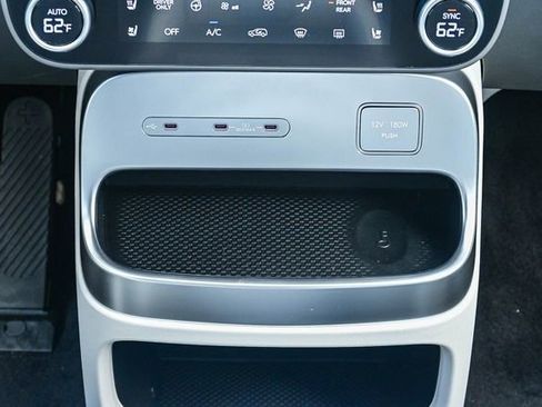 New 2026 Hyundai Ioniq 9 Limited image 16