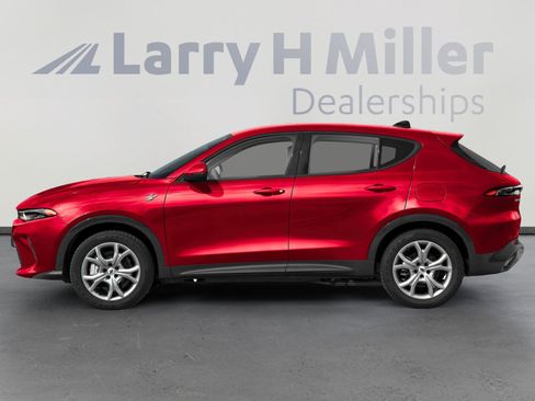 Used 2024 Dodge Hornet R/T w/ Track Pack AWD/4WD image 3
