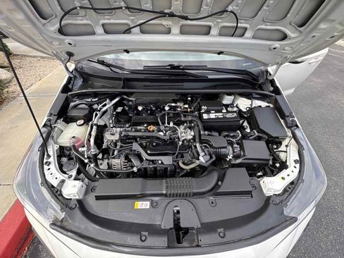 Used 2020 Toyota Corolla SE FWD image 29