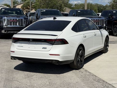 Used 2024 Honda Accord Sport image 5