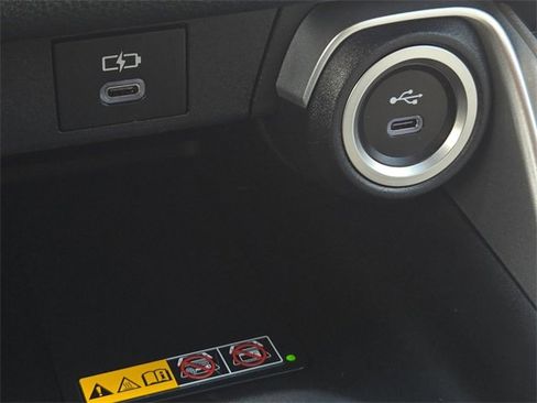 Certified 2024 Toyota Grand Highlander XLE image 29