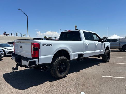Used 2024 Ford F350 Lariat w/ Lariat Ultimate Package AWD/4WD image 4