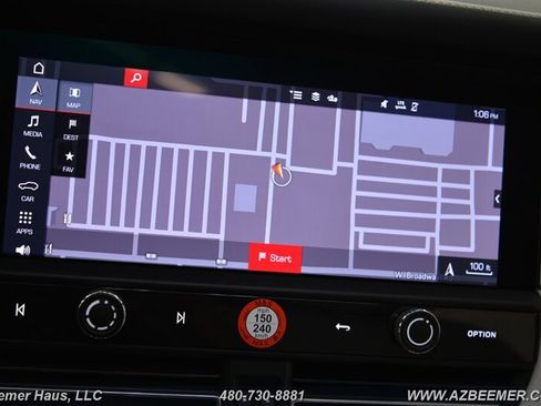 Used 2023 Porsche Macan image 30