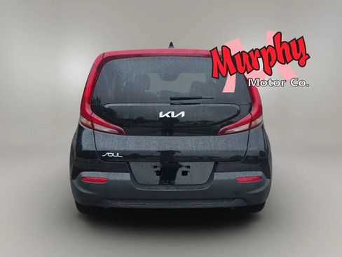 Used 2022 Kia Soul S FWD image 8