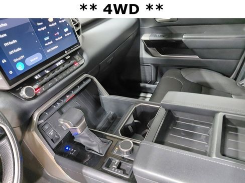 Used 2023 Toyota Tundra Limited image 4