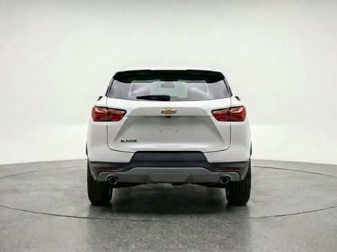 Used 2025 Chevrolet Blazer LT FWD image 7