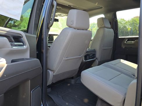 New 2025 GMC Sierra 2500 SLT w/ SLT Premium Package image 5