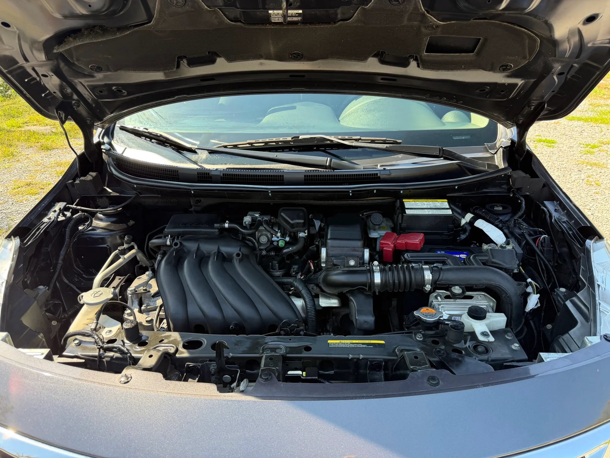Used 2015 Nissan Versa SV FWD image 30