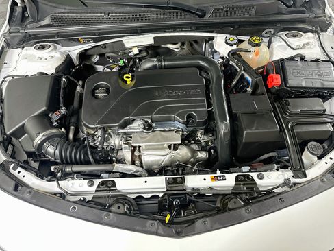Used 2023 Chevrolet Malibu RS w/ LPO, Floor Liner Package FWD image 30