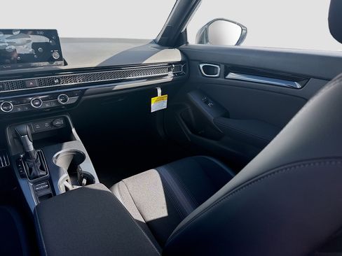 New 2026 Honda Civic Sport image 18