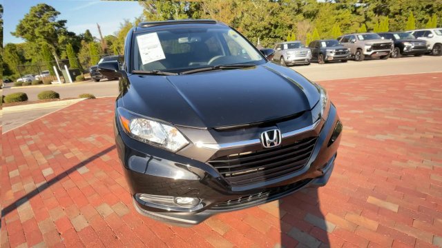 Used 2017 Honda HR-V EX-L image 4