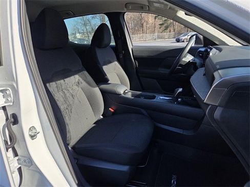 New 2026 Nissan Kicks S image 8