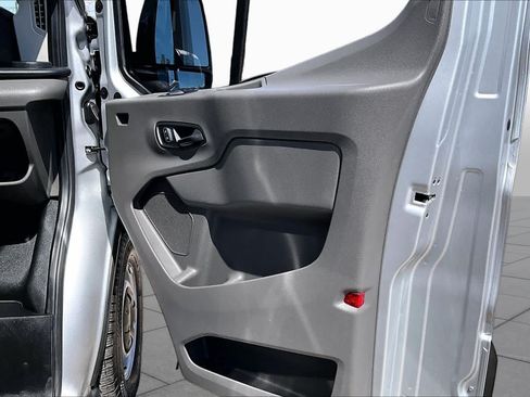 Used 2025 Ford Transit 350 XL RWD image 21