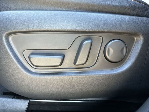 Certified 2025 MAZDA CX-90 3.3 Turbo w/ Select Package image 12