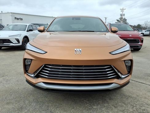 New 2025 Buick Envista Preferred w/ Convenience I Package image 2