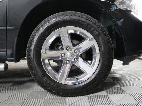 Used 2015 RAM 1500 Express AWD/4WD image 7