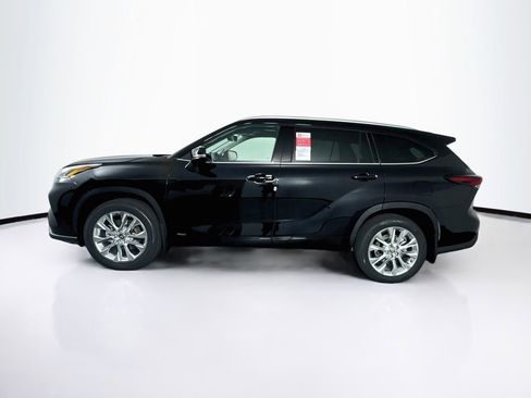 New 2026 Toyota Highlander Limited AWD/4WD image 5