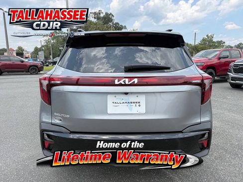 Used 2025 Kia Seltos EX w/ EX Sunroof Package FWD image 4