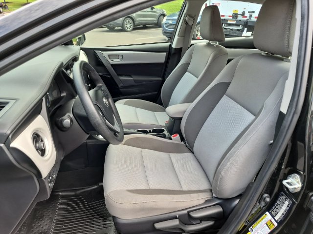 Used 2019 Toyota Corolla LE FWD image 20