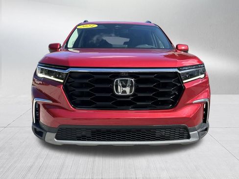 Used 2024 Honda Pilot Elite image 2