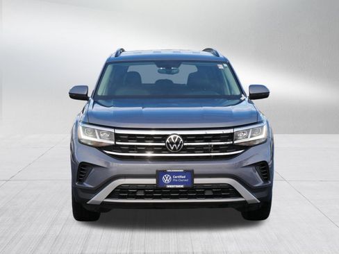 Certified 2023 Volkswagen Atlas SE image 2