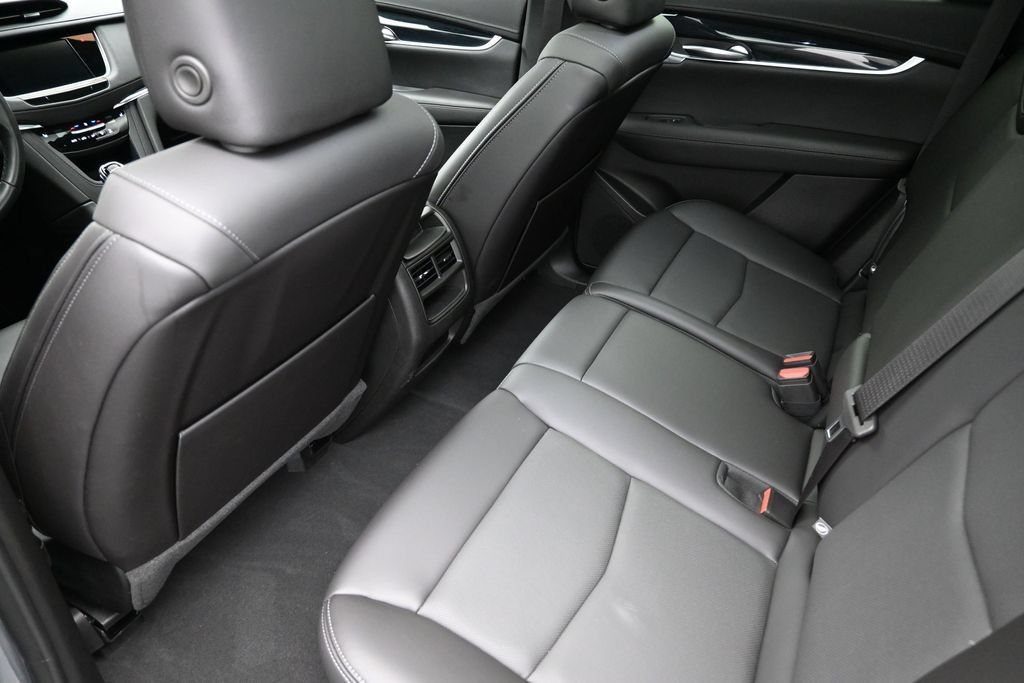 Used 2024 Cadillac XT5 Premium Luxury AWD/4WD image 21