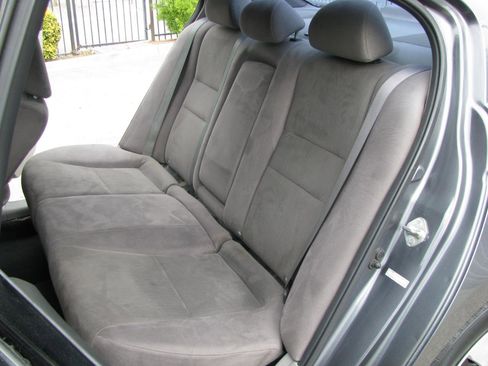 Used 2012 Honda Accord LX image 10