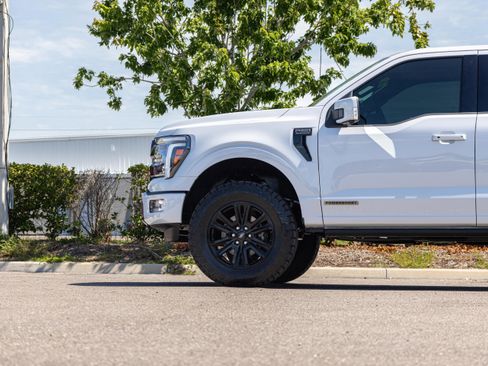 Certified 2025 Ford F150 Platinum AWD/4WD image 40