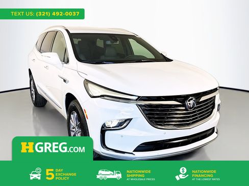 Used 2023 Buick Enclave Essence image 1