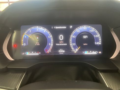 New 2025 Jeep Grand Cherokee 4WD image 11